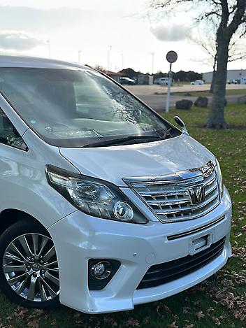 2014 Toyota Alphard Speical Edition