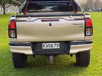 2017 Toyota Hilux SR TD DC 2.8D/6AT/UT
