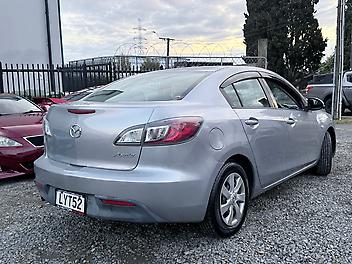 2010 Mazda Axela 15C