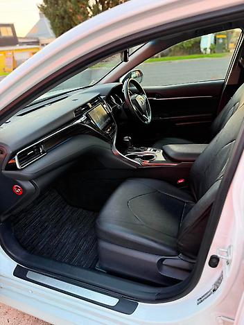 2019 Toyota Camry HYBRID