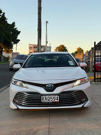 2019 Toyota Camry HYBRID
