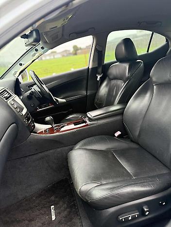 2005 Lexus Is250