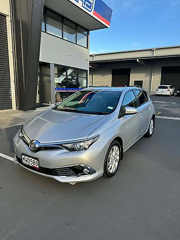2016 Toyota Corolla GLX 1.8P/CVT/HA/4DR