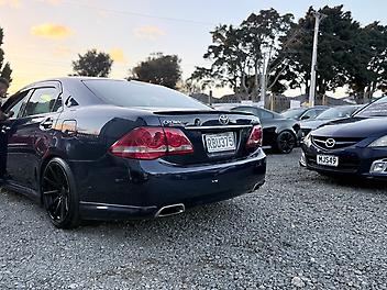 2009 Toyota Crown ATHLETE