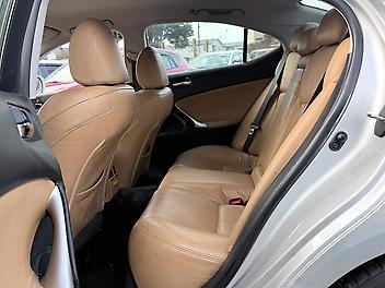 2005 Lexus Is350