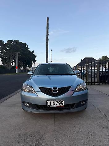 2006 Mazda Axela