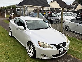 2005 Lexus Is350