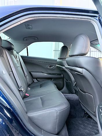 2009 Toyota Crown ATHLETE