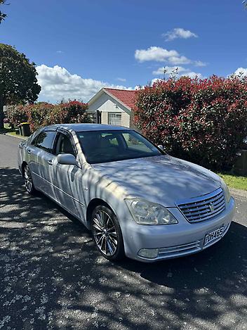 2007 Toyota Crown