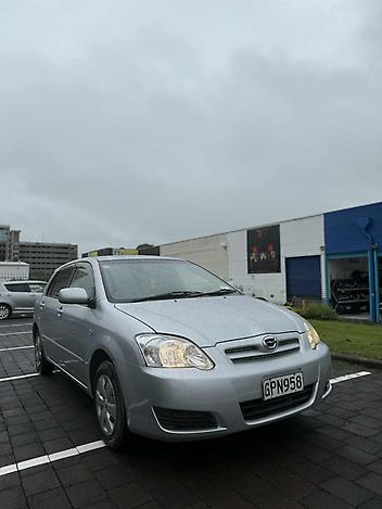 2004 Toyota Corolla RUNX