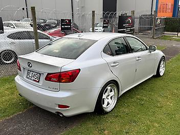 2005 Lexus Is350