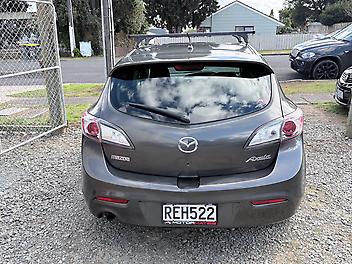 2010 Mazda Axela