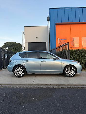 2006 Mazda Axela