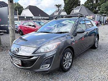 2010 Mazda Axela