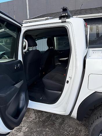 2021 Nissan Navara RX 2.3D/6MT/UT/4DR/5