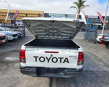 2020 Toyota Hilux SR TD DC 2.8DT/4WD