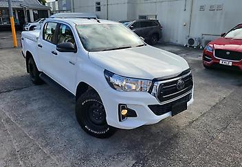2020 Toyota Hilux SR TD DC 2.8DT/4WD