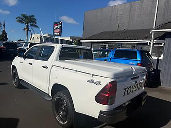 2020 Toyota Hilux SR TD DC 2.8DT/4WD