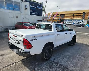 2020 Toyota Hilux SR TD DC 2.8DT/4WD