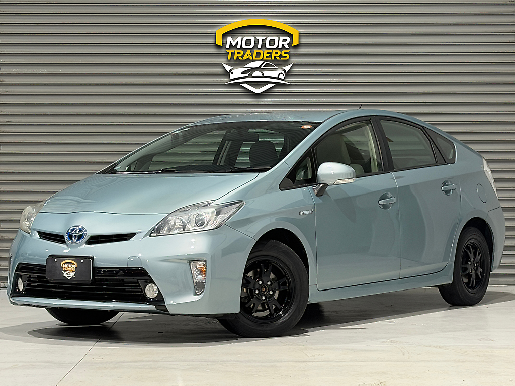 2015 Toyota Prius Hybrid S