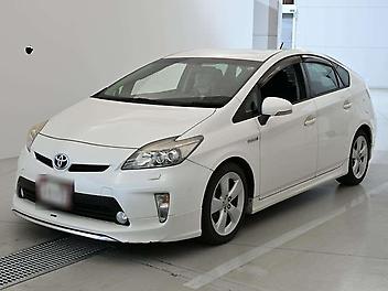 2015 Toyota Prius S Touring Selection
