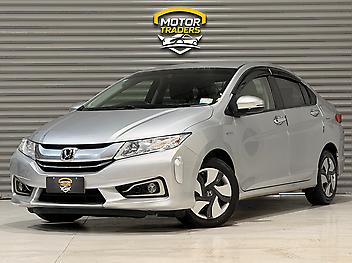 2017 Honda Grace EX | Apple Carplay | Low KM