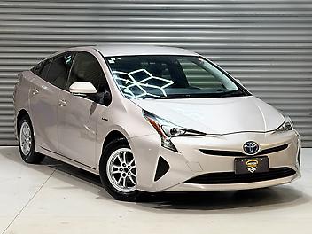 2017 Toyota Prius AUCTION GRADE 4 