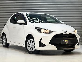 2021 Toyota Yaris APPLE+ANROID AUTO CAR PLAYER