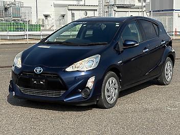 2017 Toyota Aqua S Style Black