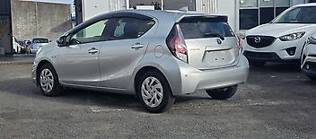 2015 Toyota Aqua S Hybrid