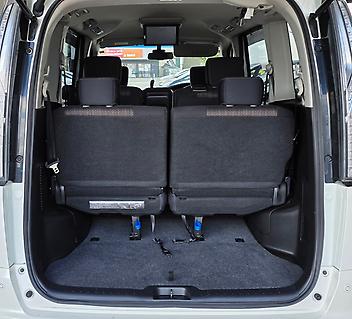 2014 Nissan Serena S-Hybrid Highway Star V Selection