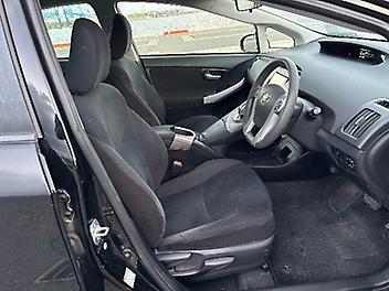 2015 Toyota Prius S Hybrid