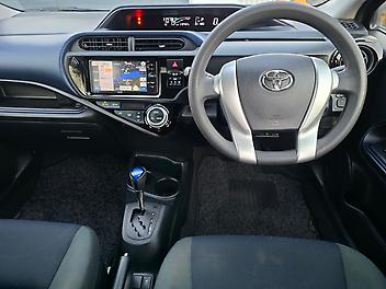 2015 Toyota Aqua Hybrid S Push Start