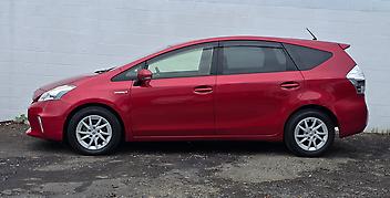 2012 Toyota Prius ALPHA S 7 Seats