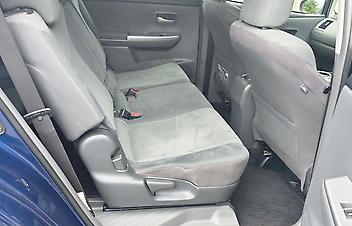 2012 Toyota Prius Alpha Hybrid 7 Seats 