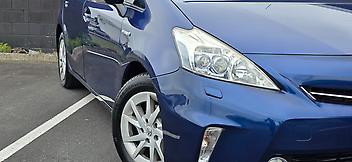 2012 Toyota Prius Alpha Hybrid 7 Seats 