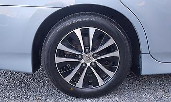 2014 Toyota Sai Saloon