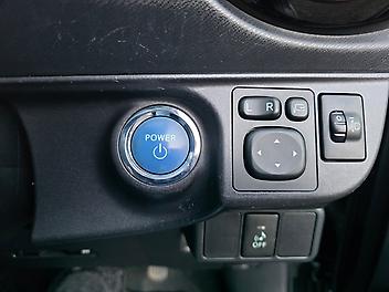2015 Toyota Aqua Hybrid S Push Start