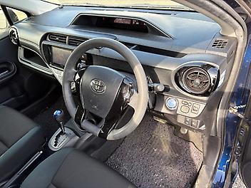 2017 Toyota Aqua S Style Black