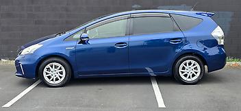 2012 Toyota Prius Alpha Hybrid 7 Seats 