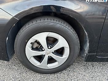 2015 Toyota Prius S Hybrid