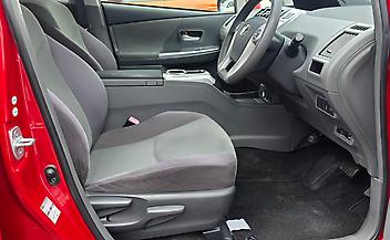 2012 Toyota Prius ALPHA S 7 Seats
