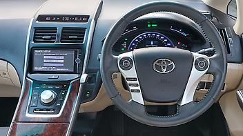 2014 Toyota Sai Saloon