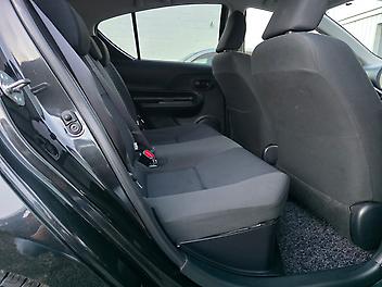 2015 Toyota Aqua Hybrid S Push Start