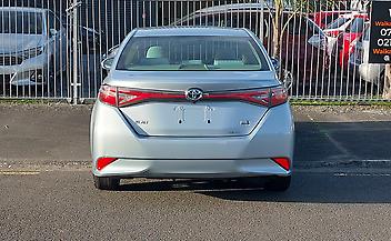 2014 Toyota Sai Saloon