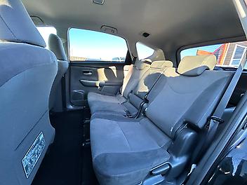 2013 Toyota Prius Alpha S