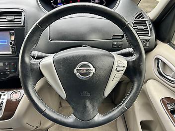 2013 Nissan Serena Shv