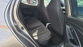 2021 Toyota Yaris Hybrid