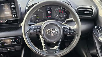 2021 Toyota Yaris Hybrid