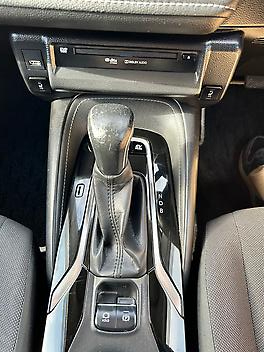 2020 Toyota Corolla Touring S Hybrid